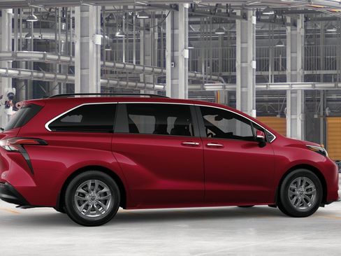 New 2026 Toyota Sienna XLE AWD/4WD image 11