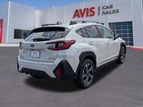 Used 2025 Subaru Crosstrek 2.5i Premium AWD/4WD image 6