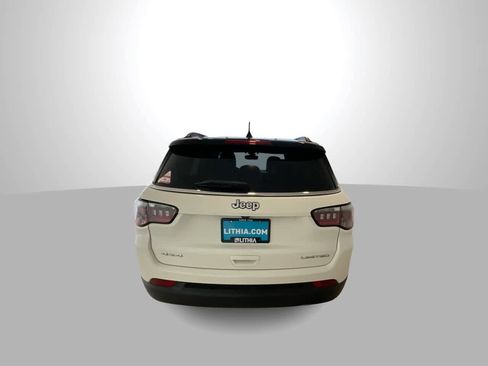 Used 2018 Jeep Compass Limited image 7