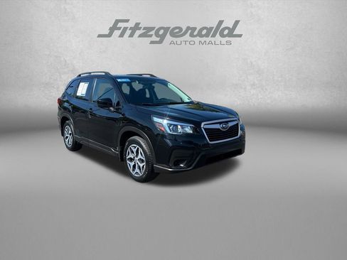 Used 2019 Subaru Forester Premium w/ All-Weather Package AWD/4WD image 1
