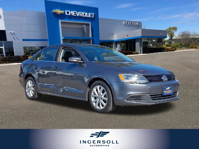Used 2014 Volkswagen Jetta SE FWD image 1