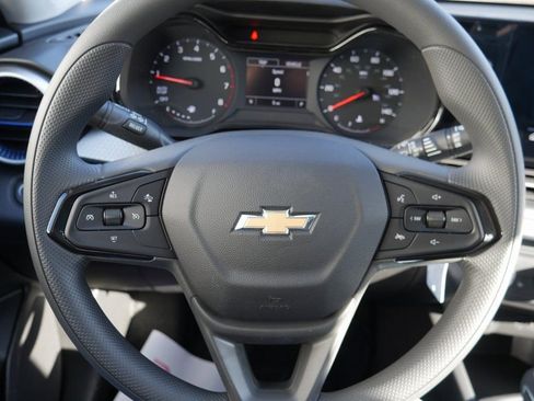 New 2026 Chevrolet Trax LS w/ LS Convenience Package image 11