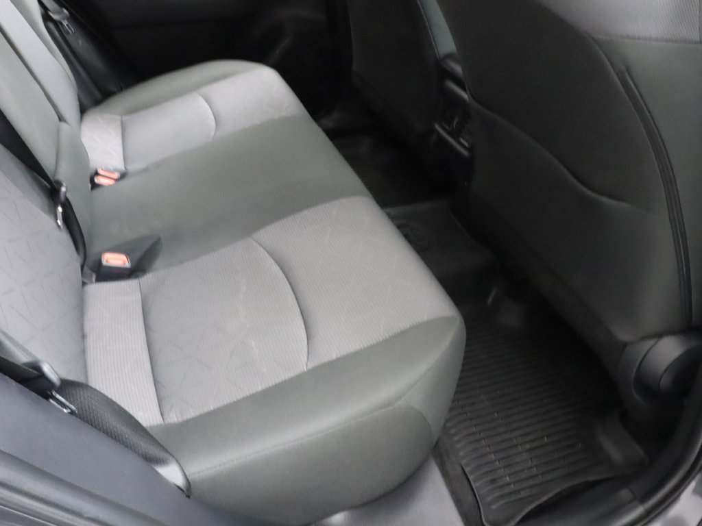 Used 2025 Toyota RAV4 XLE FWD image 28