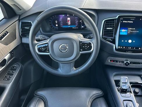 Certified 2024 Volvo XC90 B6 Ultimate w/ Protection Package Premier image 15