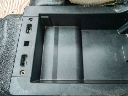 Used 2020 Ford F250 XL w/ Power Equipment Group image 33