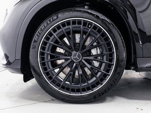 Used 2025 Mercedes-Benz GLC 43 AMG GLC 43 AMG image 40