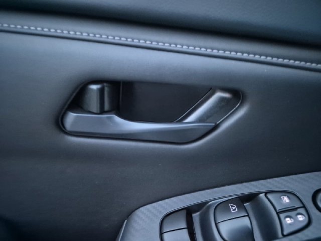 Certified 2024 Nissan Sentra S FWD image 13