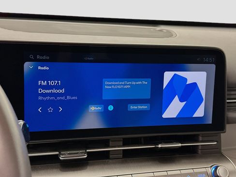 Used 2025 Hyundai Kona SEL image 21