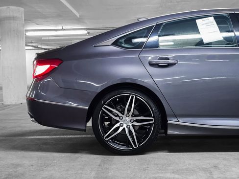 Certified 2021 Honda Accord Touring image 19