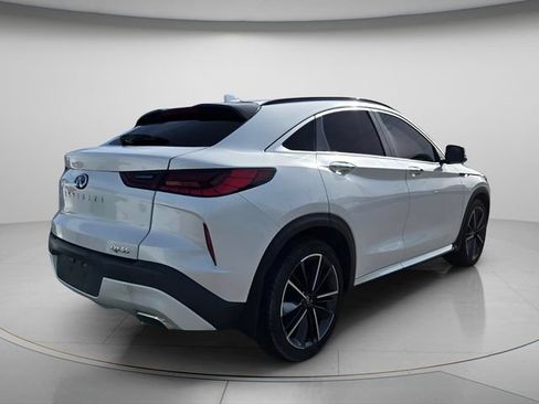 Used 2023 INFINITI QX55 Essential AWD/4WD image 5