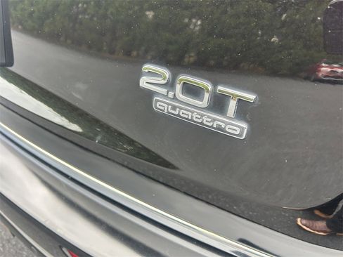 Used 2017 Audi Q5 2.0T Premium Plus w/ Technology Package image 10