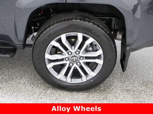 Used 2025 Toyota 4Runner Limited image 10