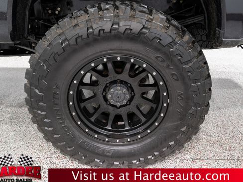 Used 2022 Ford F350 Platinum image 10