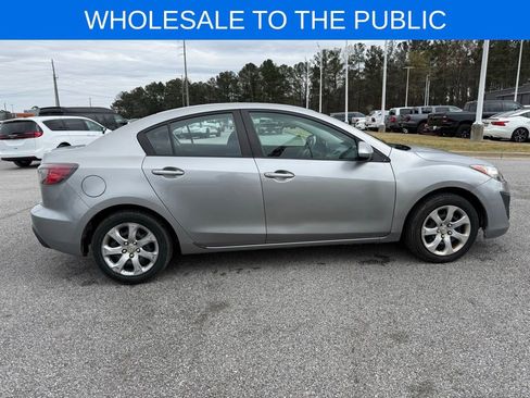 Used 2010 MAZDA MAZDA3 i Sport image 6