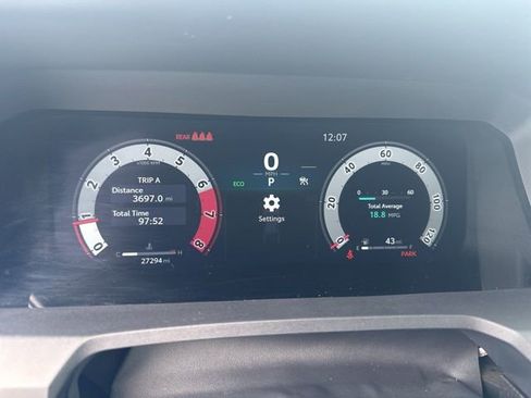 Used 2024 Toyota Tacoma TRD Off-Road image 18