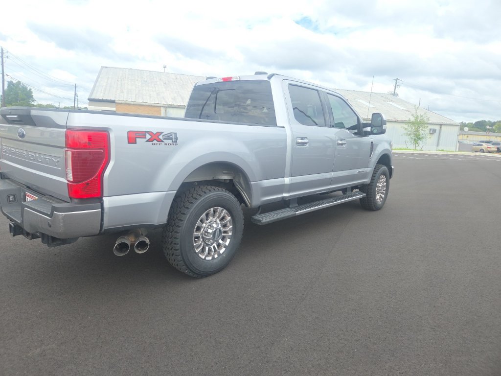 Used 2021 Ford F250 XLT w/ XLT Premium Package AWD/4WD image 17