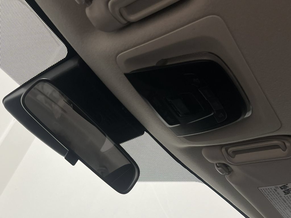 Used 2024 Toyota Corolla LE FWD image 32