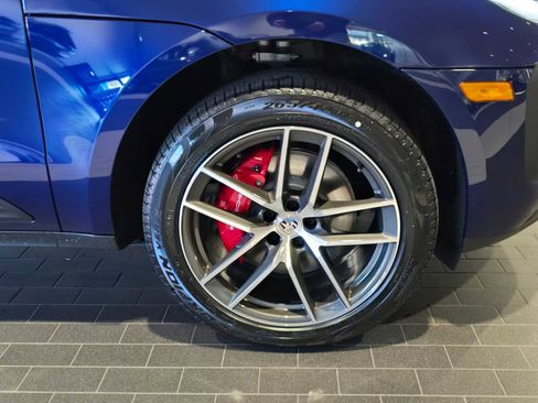 New 2026 Porsche Macan S AWD/4WD image 11