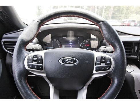 Used 2023 Ford Explorer Timberline AWD/4WD image 15