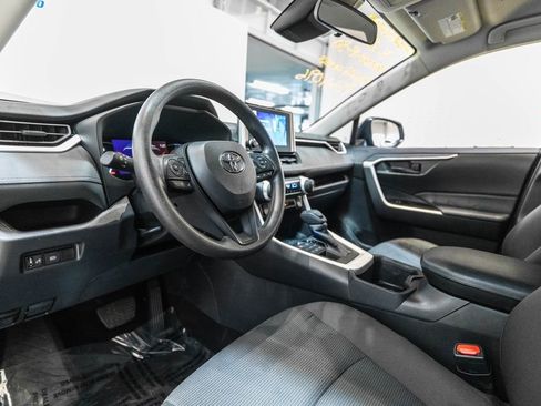 Used 2024 Toyota RAV4 LE image 4