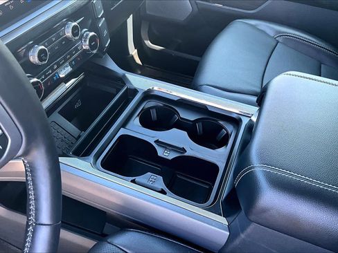 Used 2024 Ford F250 Lariat w/ Lariat Ultimate Package image 17