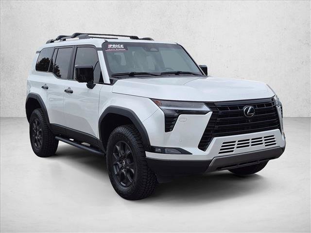 Used 2025 Lexus GX 550 AWD/4WD image 3