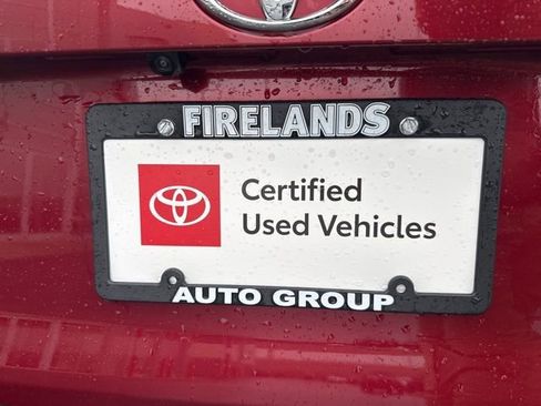 Certified 2021 Toyota RAV4 Limited AWD/4WD image 10