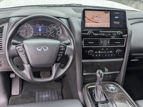 Used 2024 INFINITI QX80 Luxe AWD/4WD image 18