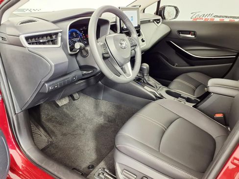 Used 2024 Toyota Corolla XLE FWD image 13
