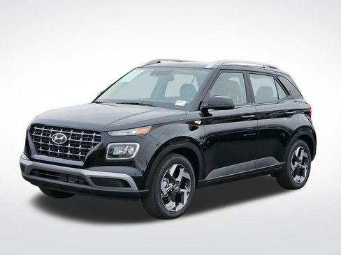Used 2026 Hyundai Venue SEL FWD image 7