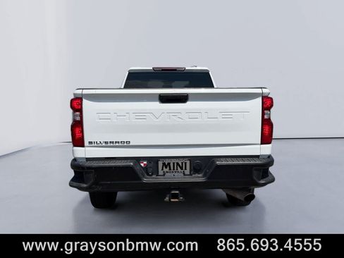 Used 2024 Chevrolet Silverado 2500 W/T AWD/4WD image 4