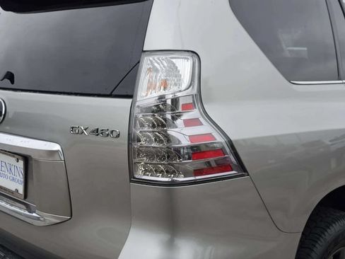 Used 2020 Lexus GX 460 Premium w/ Premium Package AWD/4WD image 15