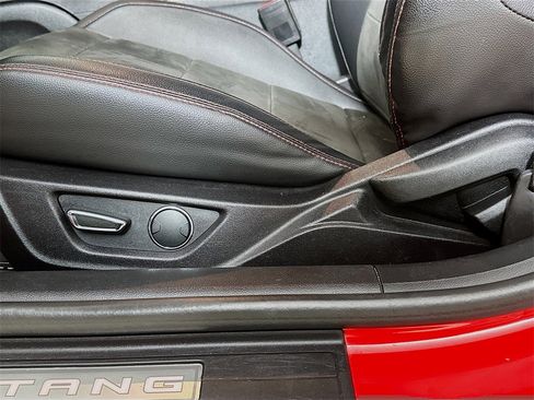 Used 2017 Ford Mustang GT Premium image 23