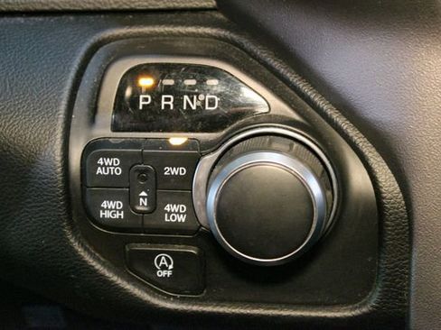 Used 2019 RAM 1500 Big Horn AWD/4WD image 25