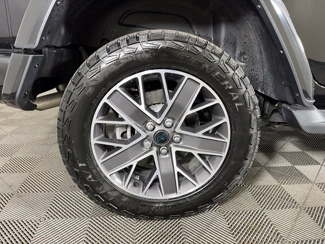Used 2024 Jeep Wrangler High Altitude AWD/4WD image 12