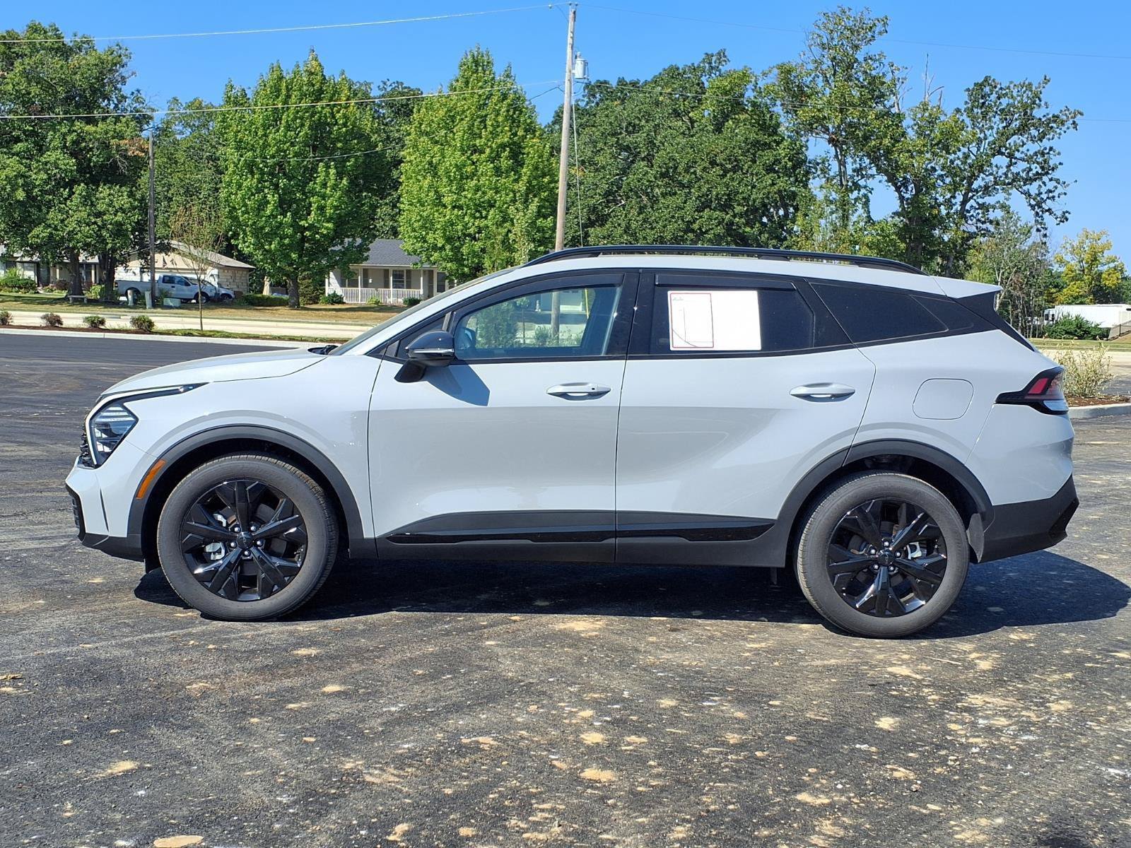 Used 2025 Kia Sportage X-Line w/ Premium Package AWD/4WD image 18