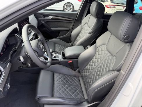 Used 2024 Audi SQ5 Premium Plus w/ Premium Plus Package AWD/4WD image 18