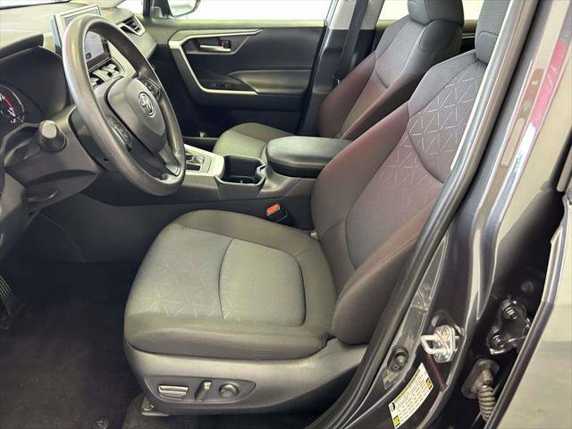 Certified 2025 Toyota RAV4 XLE AWD/4WD image 15