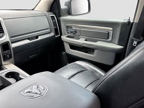 Used 2018 RAM 1500 Big Horn AWD/4WD image 23