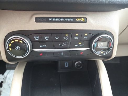Used 2020 Ford Escape SEL AWD/4WD image 21