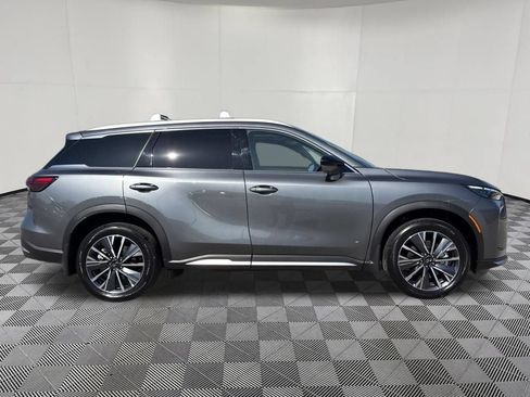 Certified 2026 INFINITI QX60 Luxe w/ Cargo Package AWD/4WD image 6