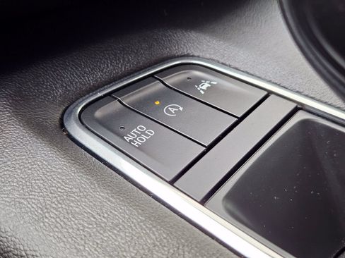 Used 2024 Cadillac Escalade Sport w/ Touring Package AWD/4WD image 21