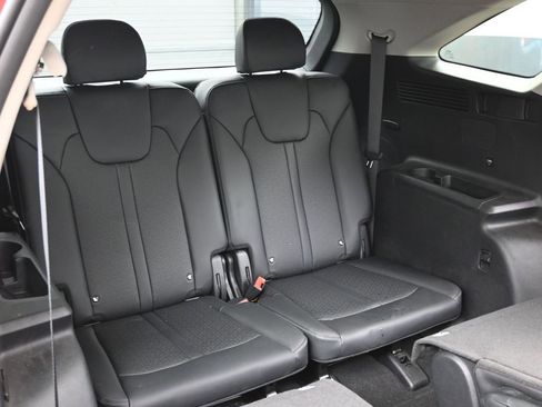 Used 2022 Kia Sorento S FWD image 33