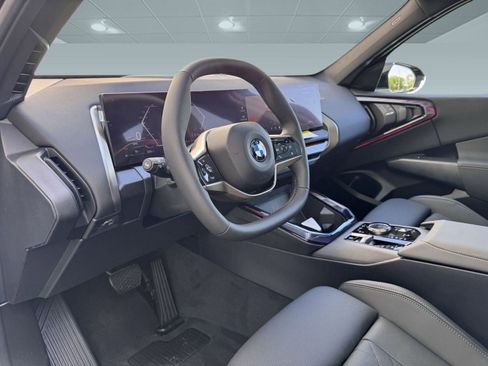 Used 2025 BMW X3 xDrive30i w/ Convenience Package image 4