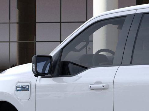 New 2025 Ford F150 Lightning Flash image 20