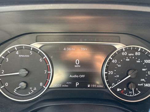 Used 2025 Nissan Rogue SV image 25