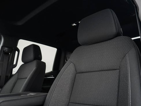 New 2026 GMC Sierra 1500 SLE AWD/4WD image 18