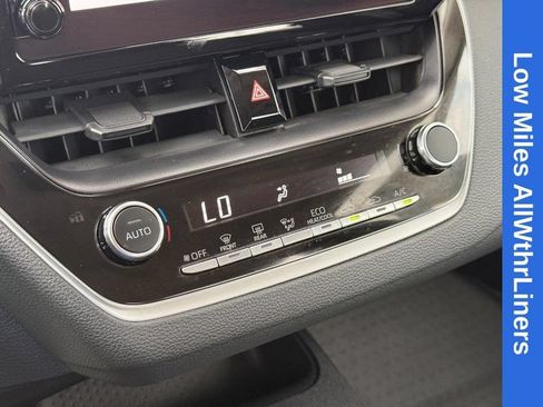 Used 2024 Toyota Corolla LE FWD image 28