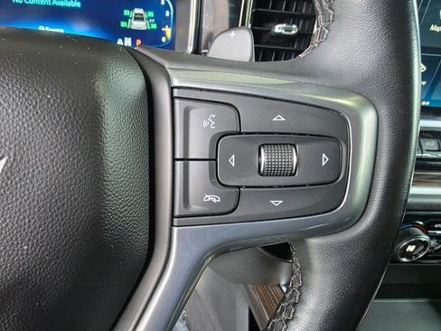 Used 2023 Chevrolet Silverado 1500 LT w/ Z71 Off-Road Package AWD/4WD image 28