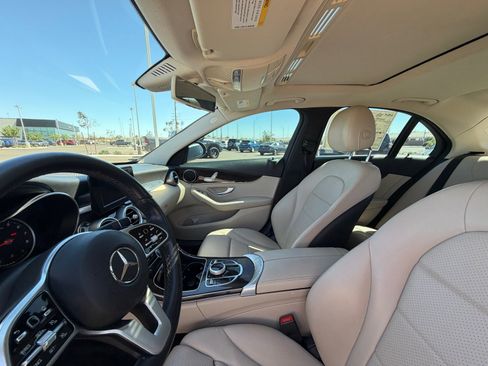 Used 2019 Mercedes-Benz C 300 Sedan image 12